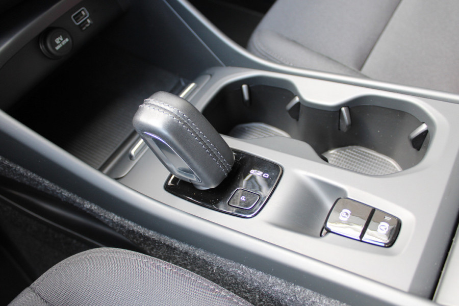 Volvo XC40 1.5 T3 Momentum | Trekhaak | Cruise control | Navigatie | Stoel/Stuurverwarming