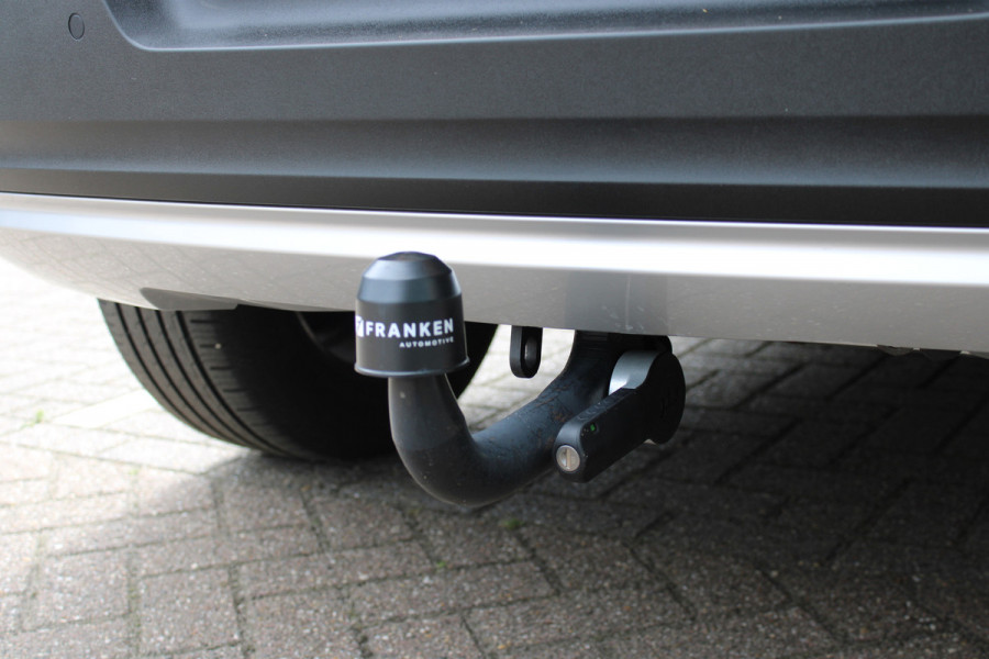 Volvo XC40 1.5 T3 Momentum | Trekhaak | Cruise control | Navigatie | Stoel/Stuurverwarming