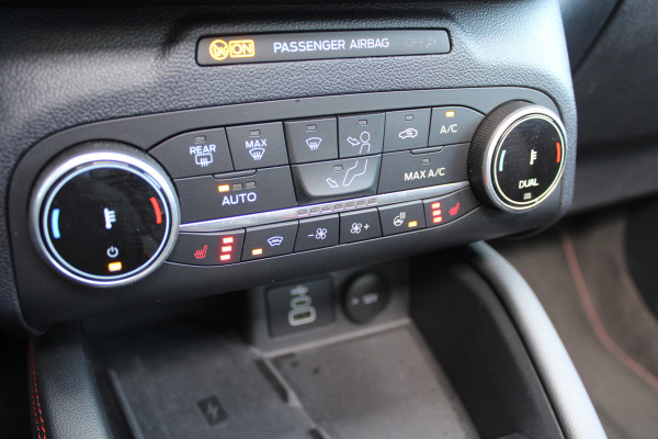 Ford Kuga 2.5 PHEV Graphite Tech Edition | Panoramadak | Trekhaak | BLIS | Full Options