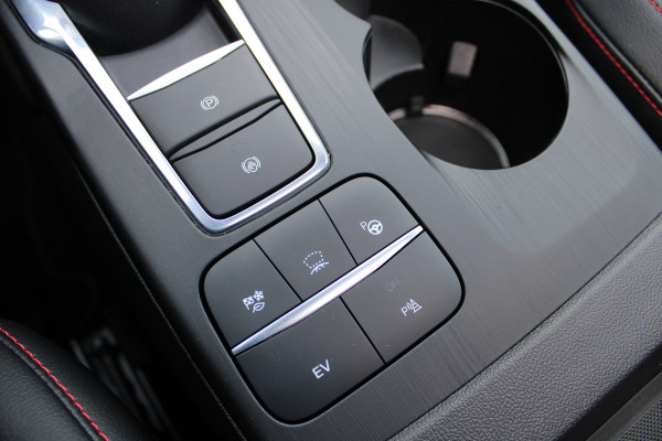 Ford Kuga 2.5 PHEV Graphite Tech Edition | Panoramadak | Trekhaak | BLIS | Full Options