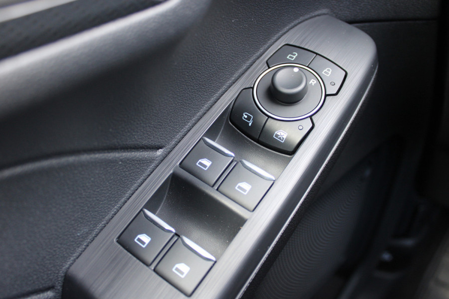 Ford Kuga 2.5 PHEV Graphite Tech Edition | Panoramadak | Trekhaak | BLIS | Full Options