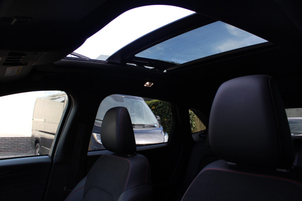 Ford Kuga 2.5 PHEV Graphite Tech Edition | Panoramadak | Trekhaak | BLIS | Full Options