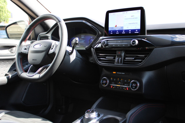 Ford Kuga 2.5 PHEV ST-Line X | Panoramadak | Trekhaak | BLIS | B&O | Head-up | Winterpack