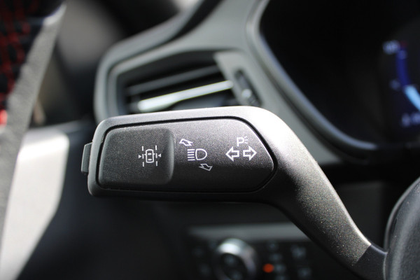 Ford Kuga 2.5 PHEV ST-Line X | Panoramadak | Trekhaak | BLIS | B&O | Head-up | Winterpack