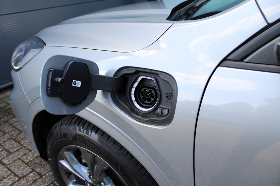 Ford Kuga 2.5 PHEV ST-Line | Trekhaak | Head-Up | BLIS | Adaptieve cruise