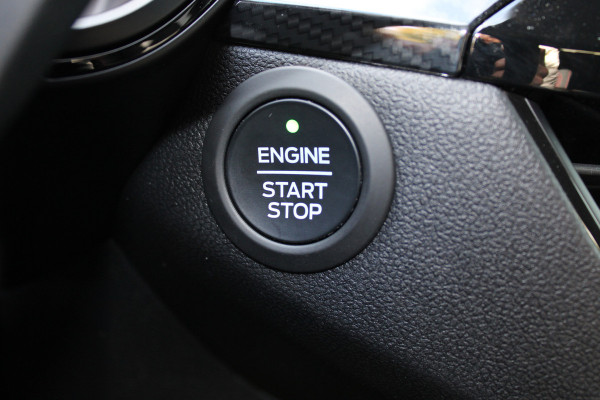 Ford Kuga 2.5 PHEV ST-Line | Trekhaak | Head-Up | BLIS | Adaptieve cruise