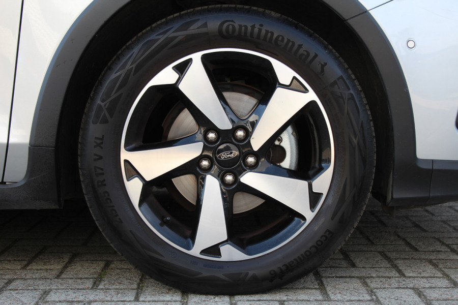 Ford Focus 1.0 EcoBoost Hybrid 125PK Active | Adaptieve Cruis | BLIS | Led | Navigatie | Winterpack