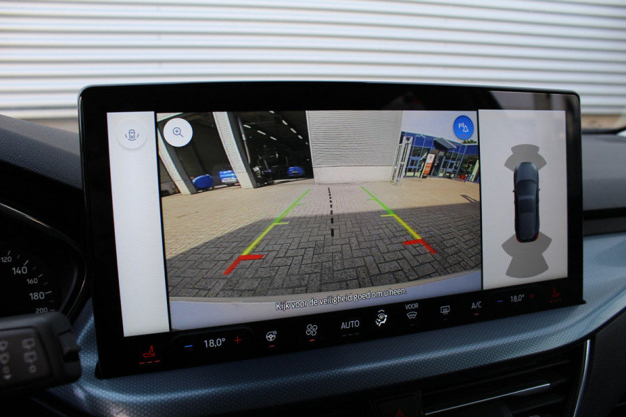 Ford Focus 1.0 EcoBoost Hybrid 125PK Active | Adaptieve Cruis | BLIS | Led | Navigatie | Winterpack