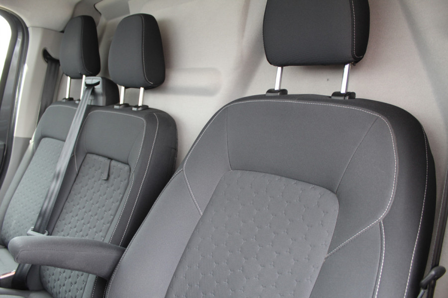 Ford Transit Custom 300 2.0 TDCI L2H1 Limited | Adaptieve Cruise  | Trekhaak | Laadruimte betimmering | Winterpack