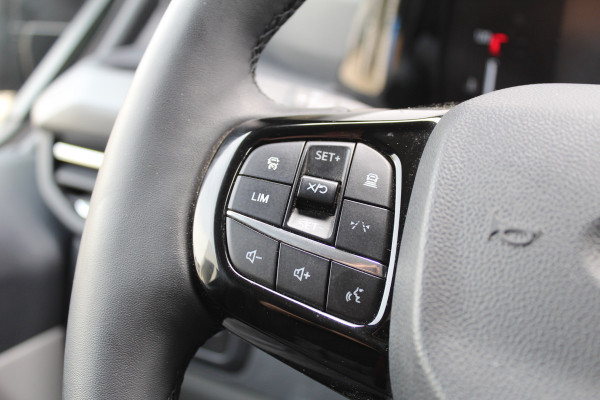 Ford Transit Custom 300 2.0 TDCI L2H1 Limited | Adaptieve Cruise  | Trekhaak | Laadruimte betimmering | Winterpack