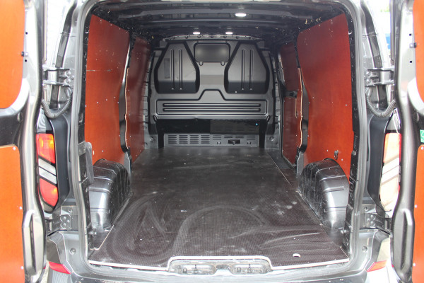 Ford Transit Custom 300 2.0 TDCI L2H1 Limited | Adaptieve Cruise  | Trekhaak | Laadruimte betimmering | Winterpack