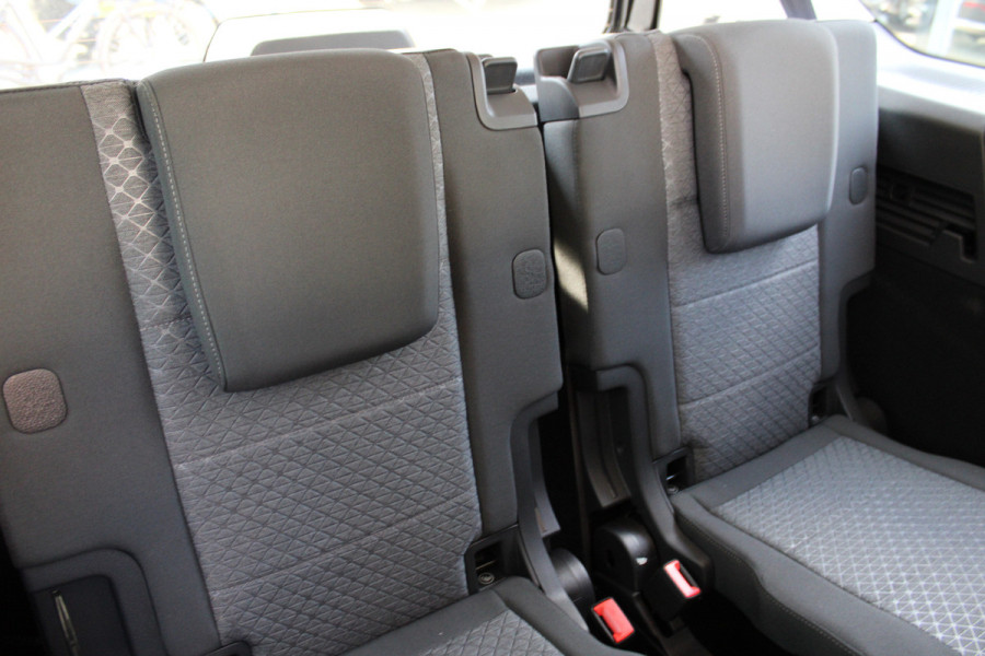 Ford Tourneo Connect 1.5 PHEV Titanium 7 zits | Luxe | Cruise control | Carplay