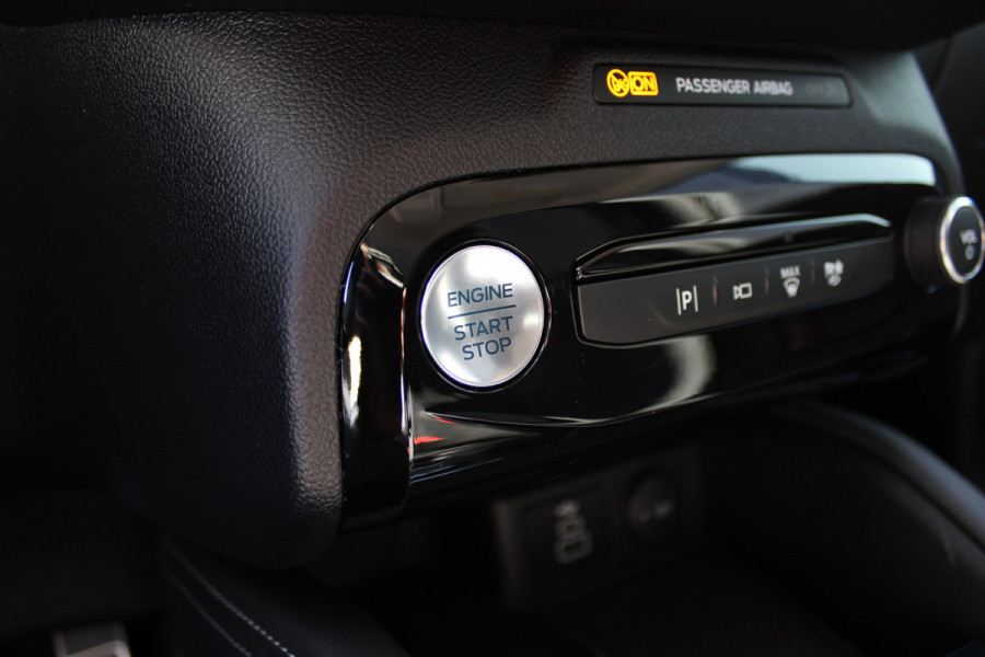 Ford Kuga 2.5 PHEV Active X | Winterpakket | Technology pack | BLIS | Navigatie | Head-up