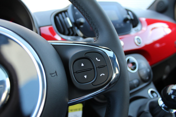 Fiat 500 1.0 Hybrid RED | Panoramadak | Special Edition | Navigatie | Cruise Control