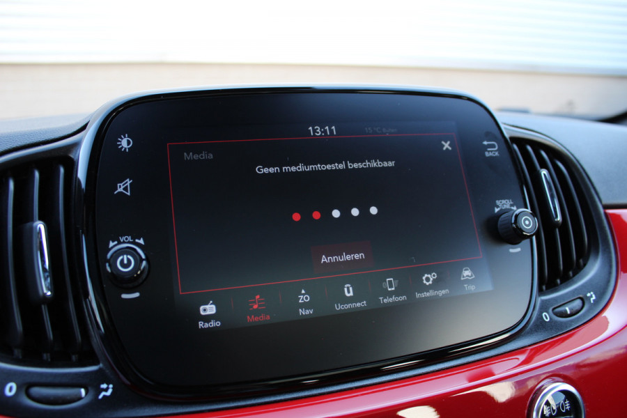 Fiat 500 1.0 Hybrid RED | Panoramadak | Special Edition | Navigatie | Cruise Control