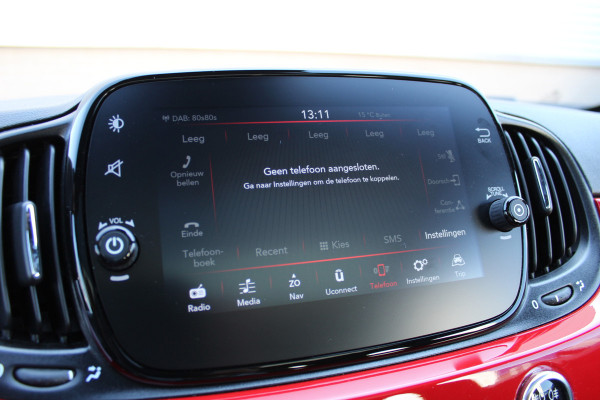 Fiat 500 1.0 Hybrid RED | Panoramadak | Special Edition | Navigatie | Cruise Control