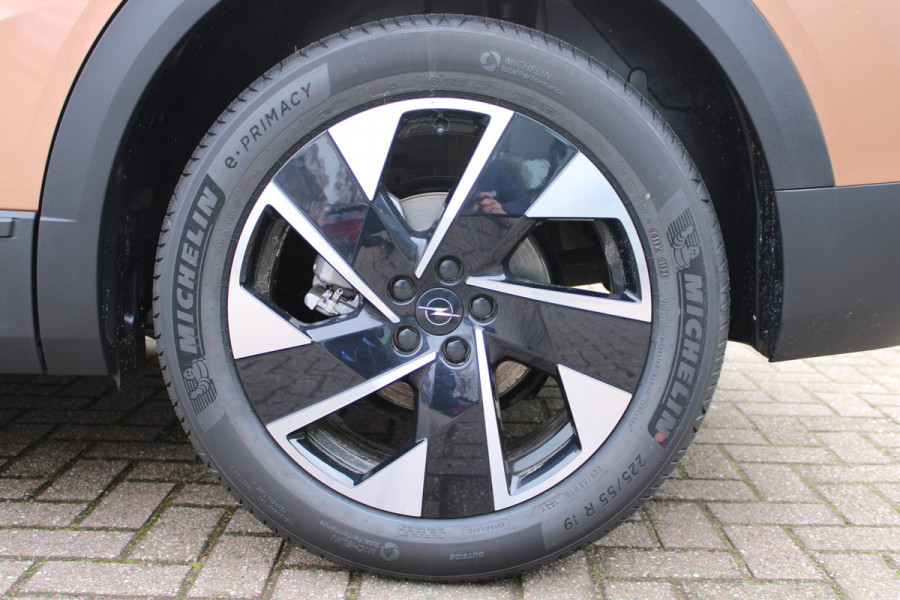 Opel Grandland 1.2 Turbo Hybrid GS NIEUW MODEL | Navigatie | AGR | Gelijk beschikbaar