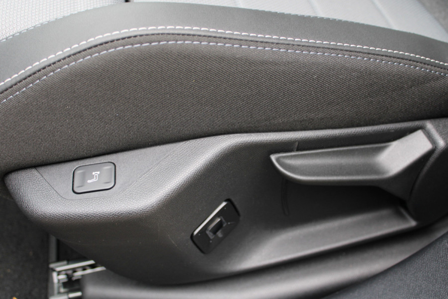 Opel Grandland 1.2 Turbo Hybrid GS NIEUW MODEL | Navigatie | AGR | Gelijk beschikbaar