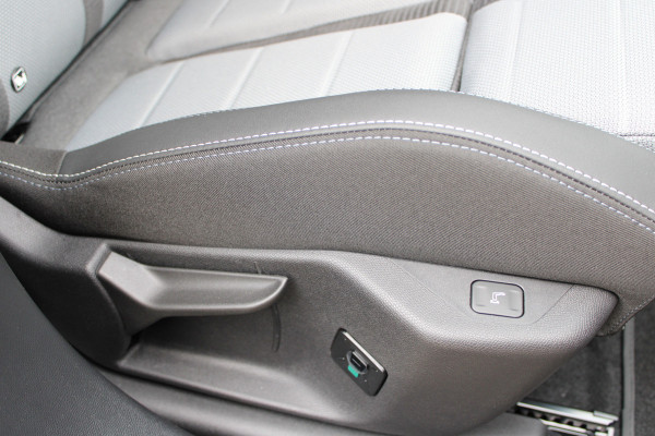 Opel Grandland 1.2 Turbo Hybrid GS NIEUW MODEL | Navigatie | AGR | Gelijk beschikbaar