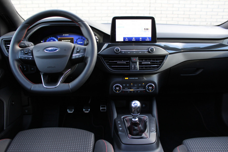 Ford FOCUS Wagon 1.0 EcoBoost 155PK Hybrid ST Line X | Panoramadak | Trekhaak | AGR | Elektrische achterklep | B&O