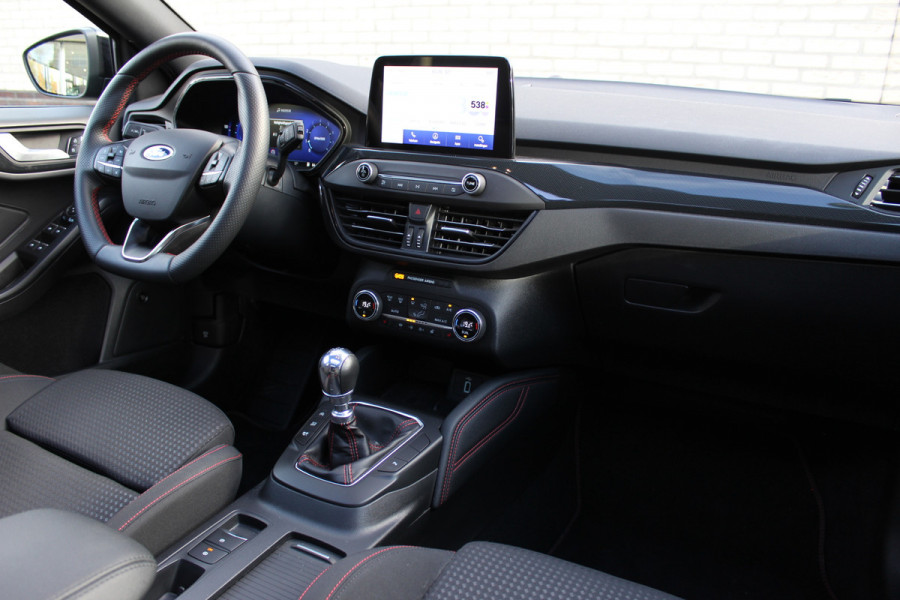 Ford FOCUS Wagon 1.0 EcoBoost 155PK Hybrid ST Line X | Panoramadak | Trekhaak | AGR | Elektrische achterklep | B&O