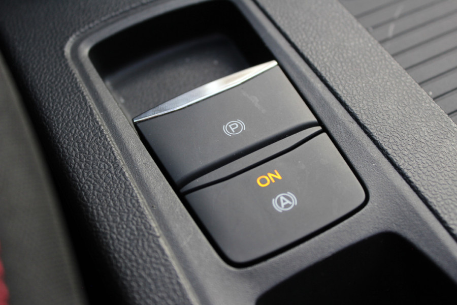 Ford FOCUS Wagon 1.0 EcoBoost 155PK Hybrid ST Line X | Panoramadak | Trekhaak | AGR | Elektrische achterklep | B&O