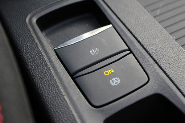 Ford FOCUS Wagon 1.0 EcoBoost 155PK Hybrid ST Line X | Panoramadak | Trekhaak | AGR | Elektrische achterklep | B&O