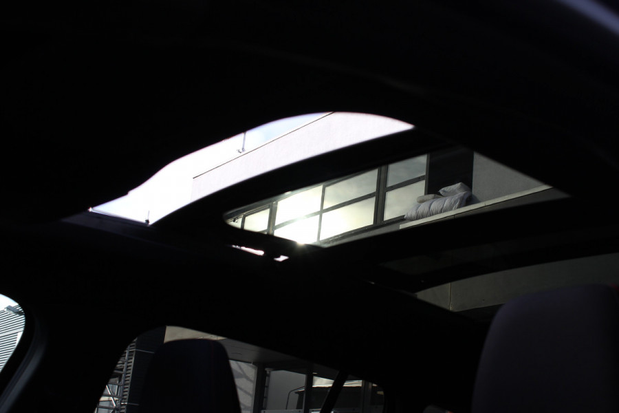 Ford FOCUS Wagon 1.0 EcoBoost 155PK Hybrid ST Line X | Panoramadak | Trekhaak | AGR | Elektrische achterklep | B&O