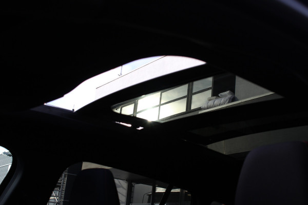 Ford FOCUS Wagon 1.0 EcoBoost 155PK Hybrid ST Line X | Panoramadak | Trekhaak | AGR | Elektrische achterklep | B&O