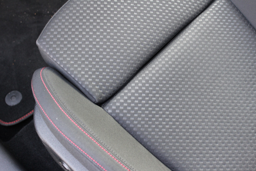 Ford FOCUS Wagon 1.0 EcoBoost 155PK Hybrid ST Line X | Panoramadak | Trekhaak | AGR | Elektrische achterklep | B&O