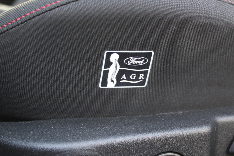 Ford FOCUS Wagon 1.0 EcoBoost 155PK Hybrid ST Line X | Panoramadak | Trekhaak | AGR | Elektrische achterklep | B&O