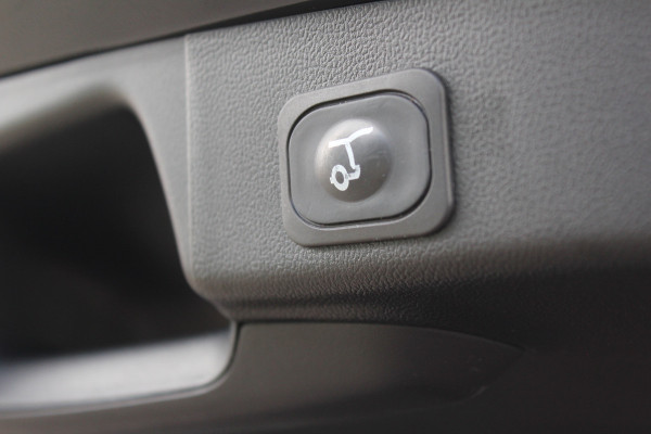 Ford FOCUS Wagon 1.0 EcoBoost 155PK Hybrid ST Line X | Panoramadak | Trekhaak | AGR | Elektrische achterklep | B&O