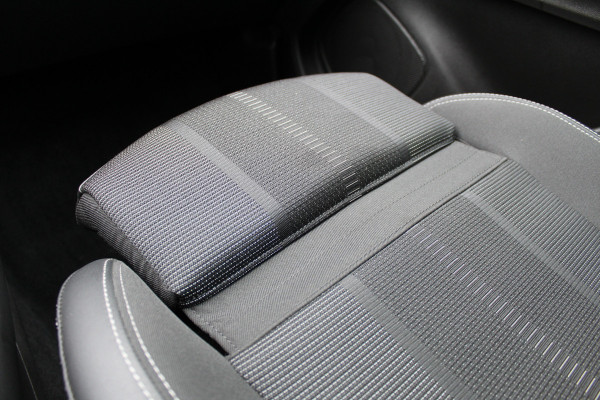 Opel Grandland 1.2 Turbo | Winterpack | Cruise control | Bluetooth | Parkeersensoren