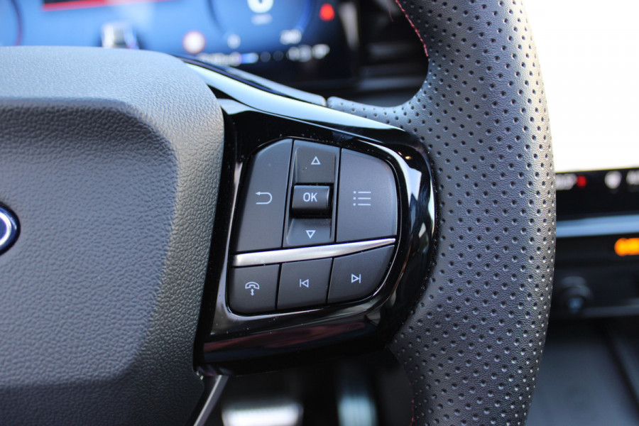 Ford Puma 1.0 EcoBoost Hybrid 155PK ST-Line X | Panoramadak | Trekhaak | Full Options