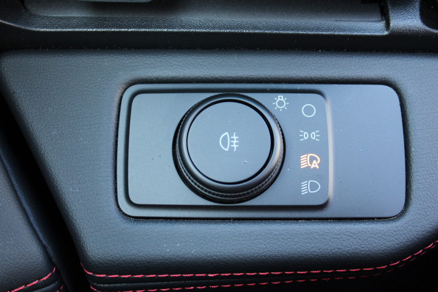 Ford Puma 1.0 EcoBoost Hybrid 155PK ST-Line X | Panoramadak | Trekhaak | Full Options