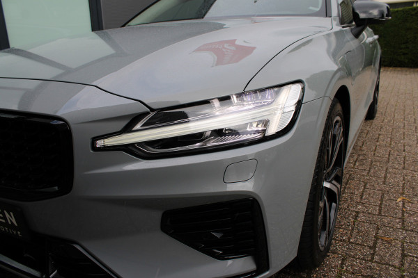 Volvo V60 2.0 T6 Plug-in hybrid AWD Plus Dark | Panoramadak | Trekhaak | H/K | 360 Camera