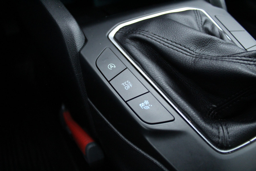 Ford FOCUS Wagon 1.0 EcoBoost 125PK Trend | Origin NL | Dealer Onderhouden | Cruise Control | Navigatie | Winterpack