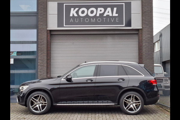 Mercedes-Benz GLC 300e 4MATIC Premium | Panoramdak | Trekhaak | Dealer Onderhouden