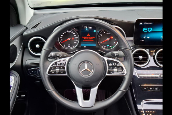 Mercedes-Benz GLC 300e 4MATIC Premium | Panoramdak | Trekhaak | Dealer Onderhouden