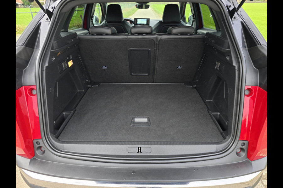 Peugeot 3008 1.2 PureTech Allure - 130 Pk - Euro 6 - Navi - ParkeerCamera