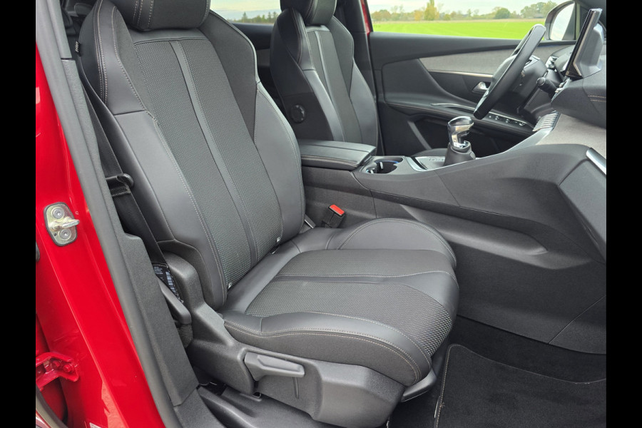 Peugeot 3008 1.2 PureTech Allure - 130 Pk - Euro 6 - Navi - ParkeerCamera