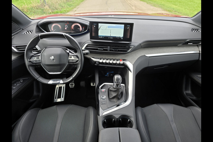 Peugeot 3008 1.2 PureTech Allure - 130 Pk - Euro 6 - Navi - ParkeerCamera
