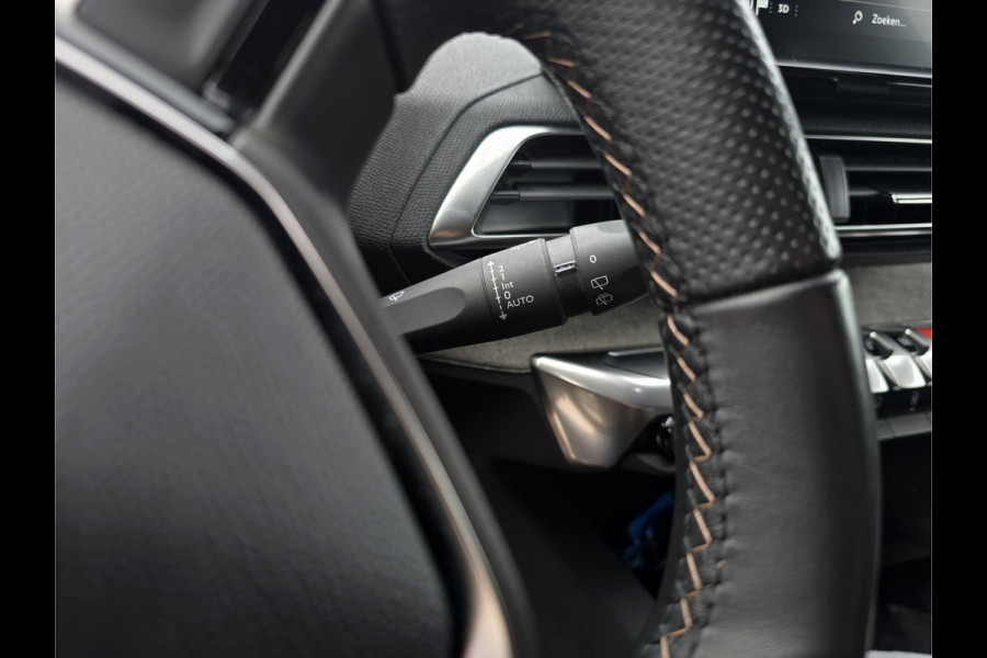 Peugeot 3008 1.2 PureTech Allure - 130 Pk - Euro 6 - Navi - ParkeerCamera