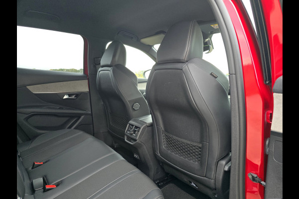 Peugeot 3008 1.2 PureTech Allure - 130 Pk - Euro 6 - Navi - ParkeerCamera