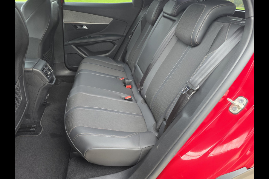 Peugeot 3008 1.2 PureTech Allure - 130 Pk - Euro 6 - Navi - ParkeerCamera