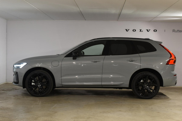 Volvo XC60 T6 350PK Plug-in Hybrid AWD Plus Black Edition / 360 Camera / Panorama Dak / Lederen Bekleding / Elektrische Stoelen / Stuur & Stoelverwarming /