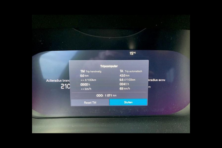 Volvo XC60 T6 350PK Plug-in Hybrid AWD Plus Black Edition / 360 Camera / Panorama Dak / Lederen Bekleding / Elektrische Stoelen / Stuur & Stoelverwarming /