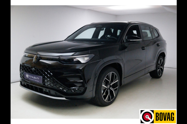 Volkswagen Tayron 1.5 eHybrid R-Line Edition 272 PK automaat | Elec. trekhaak | Panodak | Elec. achterklep | 360 graden Camera, Adaptieve Cruise, Travelassistant, IQ light, Fabrieksgarantie