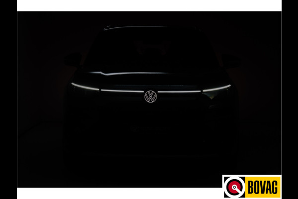 Volkswagen Tayron 1.5 eHybrid R-Line Edition 272 PK automaat | Elec. trekhaak | Panodak | Elec. achterklep | 360 graden Camera, Adaptieve Cruise, Travelassistant, IQ light, Fabrieksgarantie