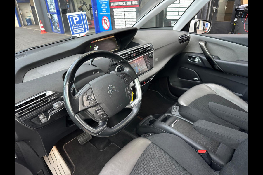 Citroën C4 Picasso 1.2 PureTech Shine Automaat Leer Navi Camera Pano
